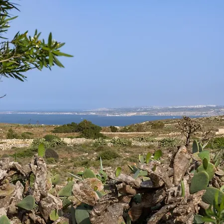 Курортный комплекс Ta' Cenc & 5*