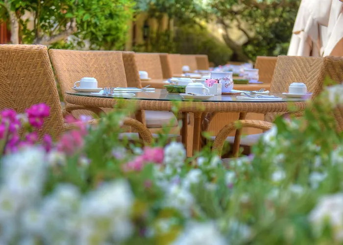 Ta' Cenc & 5* Sannat