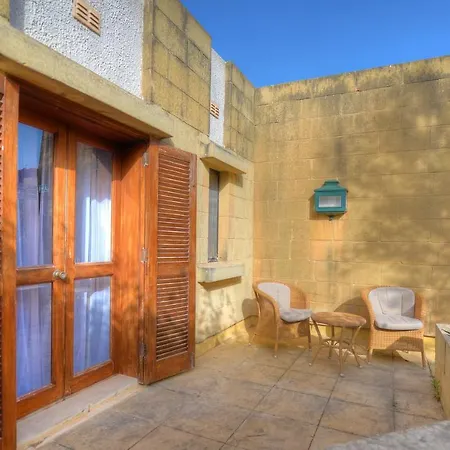 Ta' Cenc & Üdülőközpont 5*