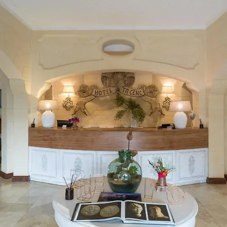 Üdülőközpont Ta' Cenc &