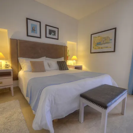 Semesteranläggning (resort) Ta' Cenc & 5*