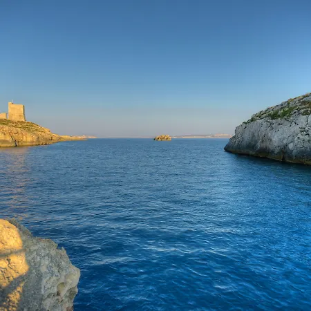 Ta' Cenc & 5* Sannat