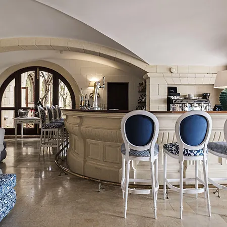 Ta' Cenc & Resort