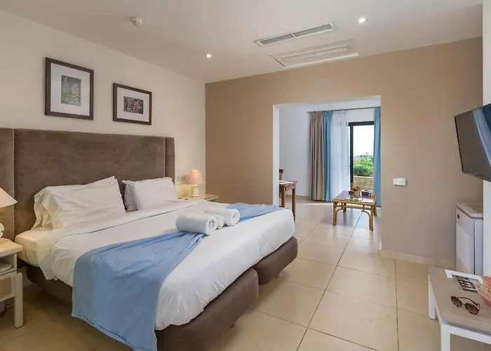 Ta' Cenc & 5* Sannat