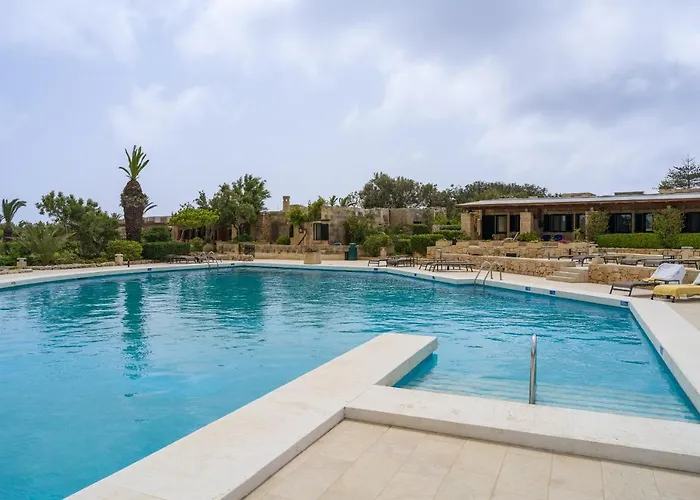 Feriested Ta' Cenc & 5*