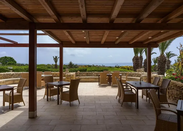 Ta' Cenc & 5* Sannat