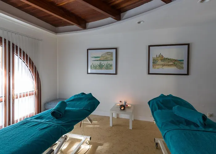 Ta' Cenc & Resort Sannat